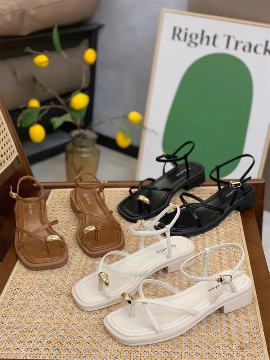 High Heel Sandals for Women New Summer 2025 Girls Low Heel Comfortable Sports and Casual Solid Sandals for Women Sandalias