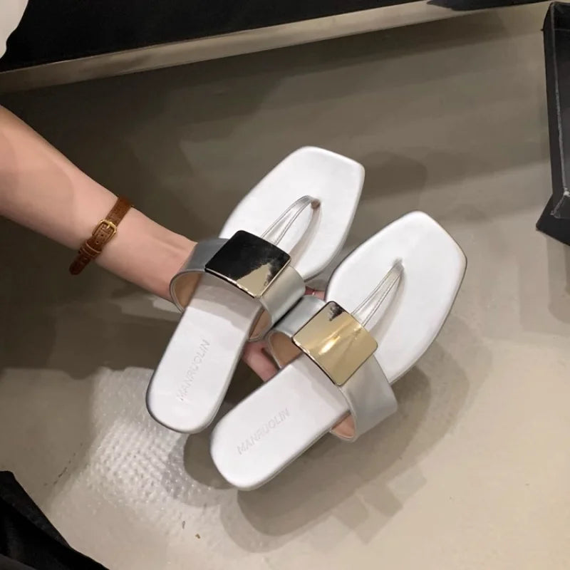 French Versatile Woman Shoe Summer New Round Toe Flat Shoes Fashion Anti Slip Women Flip Flops Simple Soft Soled Women's Sandals