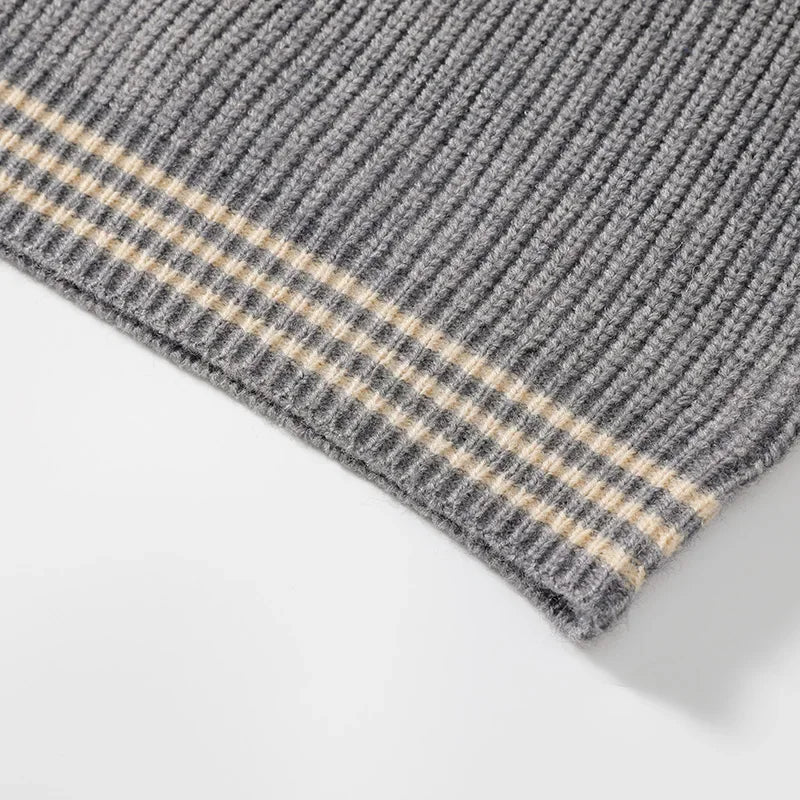 Winter Fashion Trend Outdoor Round Neck Pullover Knitted Sweater Comfortable Versatile Windproof Breathable and Warm Sweater