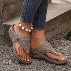 Woman Slippers Leather Non-Slip Soft Platform Shoes Flip Flops Summer Wedge Slippers Lightweight Orthopedic Sandals Slides Women