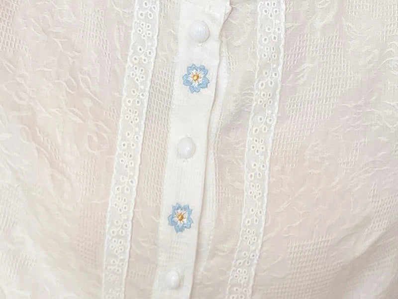 Woman's Embroidery Cotton Long-Sleeved Shirt New Stand Collar Stitching Ruffled Shirts Female Temperament Age-Reducing Thin Top