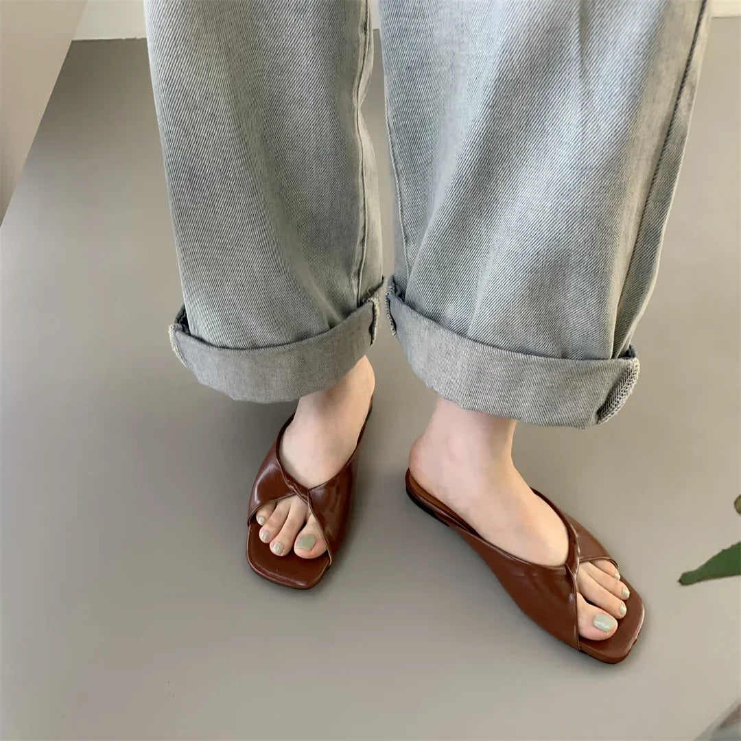 Flats Slippers Women Open Toe Sandals Summer Flip Flops Casual Shoes 2025 Trend Dress Party Shoes Woman Slides Designer