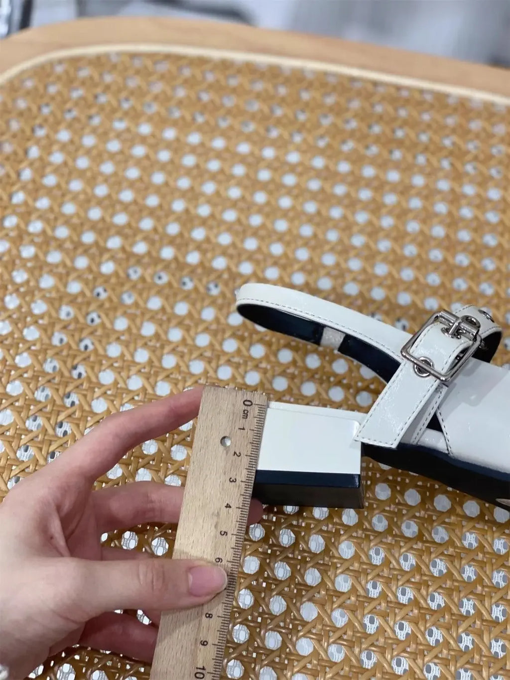 Sandals for Women Pointed Toe Daily Woman Shoes With Low Heels Summer 2024 Comfortable Trending Anti Slip Hot The Best Or Trend