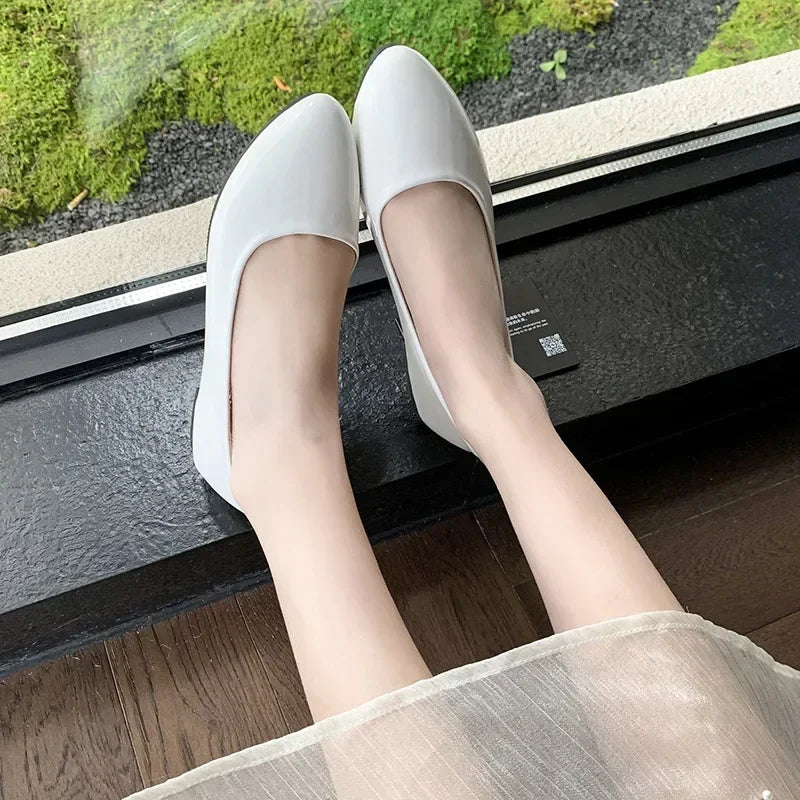 Women Candy Color Ballet Flats White Wedding Shoes Woman Flats Patent Leather Slip on Shoes Zapatos Mujer Ladies Boat Shoes NEW