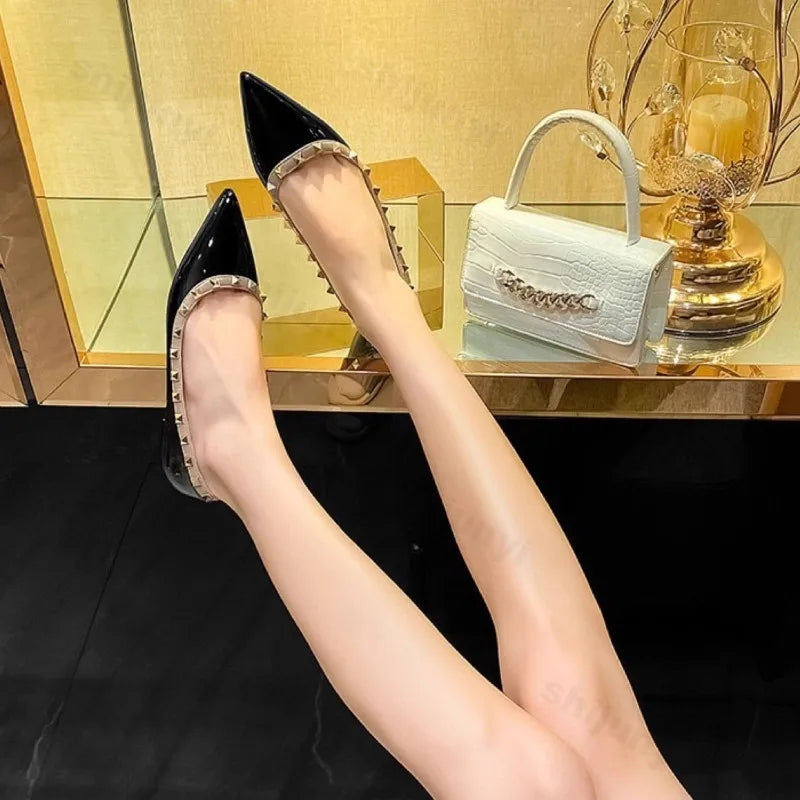 Woman Flats Pointed Toe 2025 Autumn Shallow Mouth Rivets Dress Fashion Flat Shoe Comfortable Patent Leather Outdoor Casual Shoes