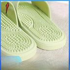 Men's Massage Slippers Anti-Slip Indoor Home Batoom Bathing Sandals Simple Sle PVC Material Comfortable Summer Slippers
