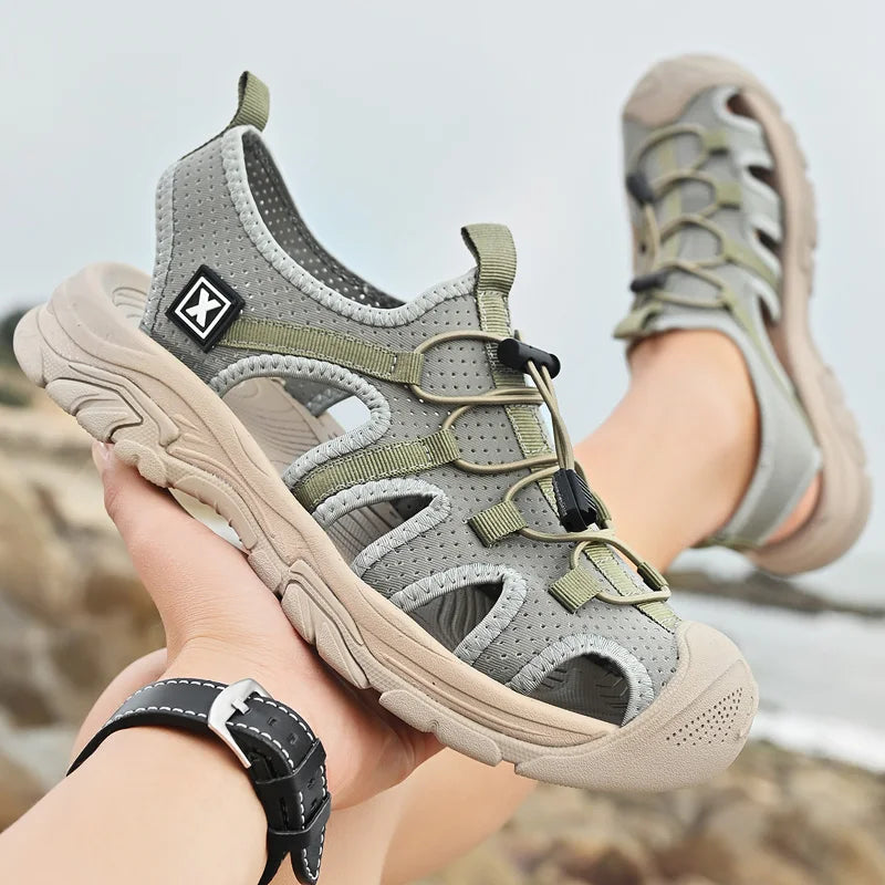 Handmade Sandals Men Breathable Summer Shoes Man Outdoor Men Sandals Antiskid Beach Sandals Hollow Shoes Collision Avoidance