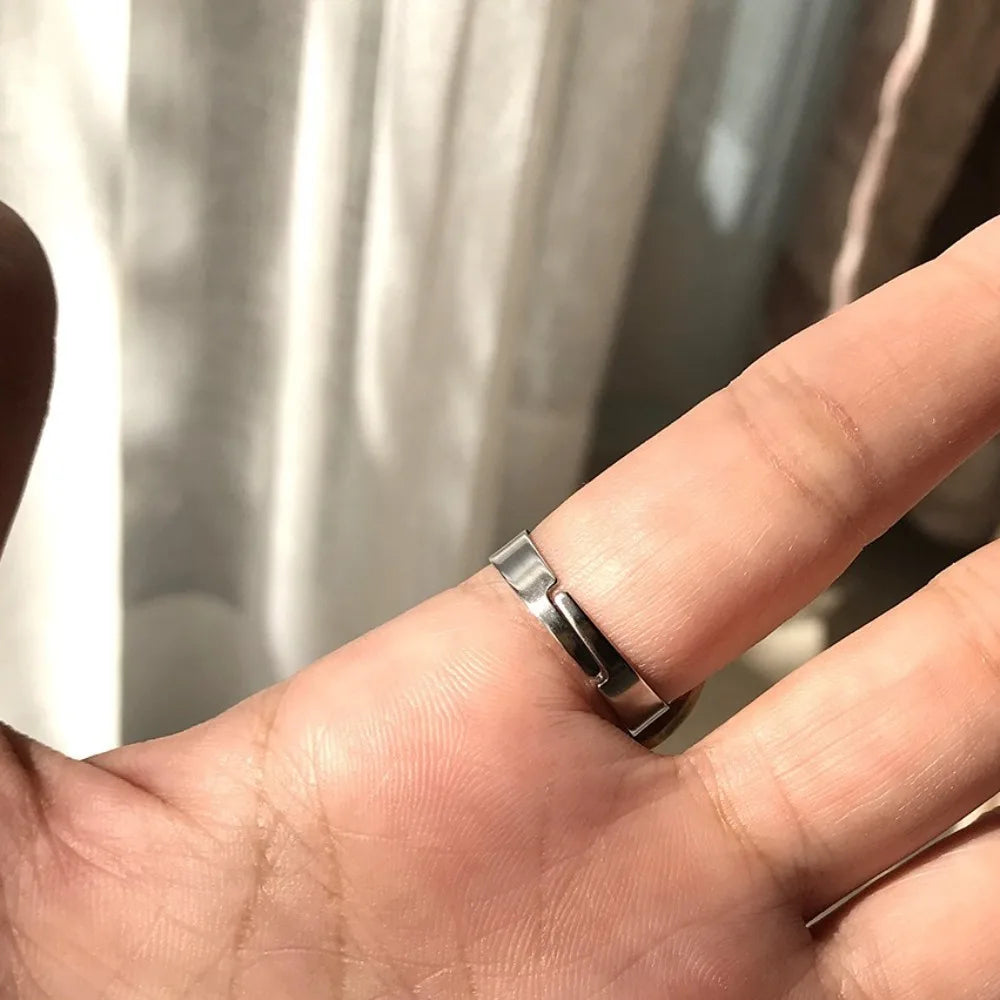 Couple Watches Couple Watch Ring Retro Mini Gift Finger Ring Watch Round Finger Clock Ring Women