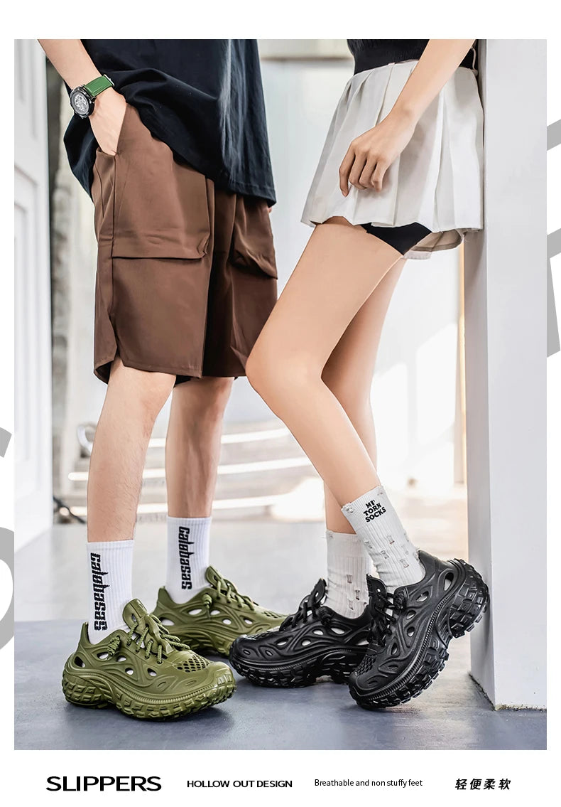 Couple Sandals For Men New Fashion 2025 Summer Outdoor Hole Shoes for Women Sandals Sandalias Hombre Sandalias De Mujer