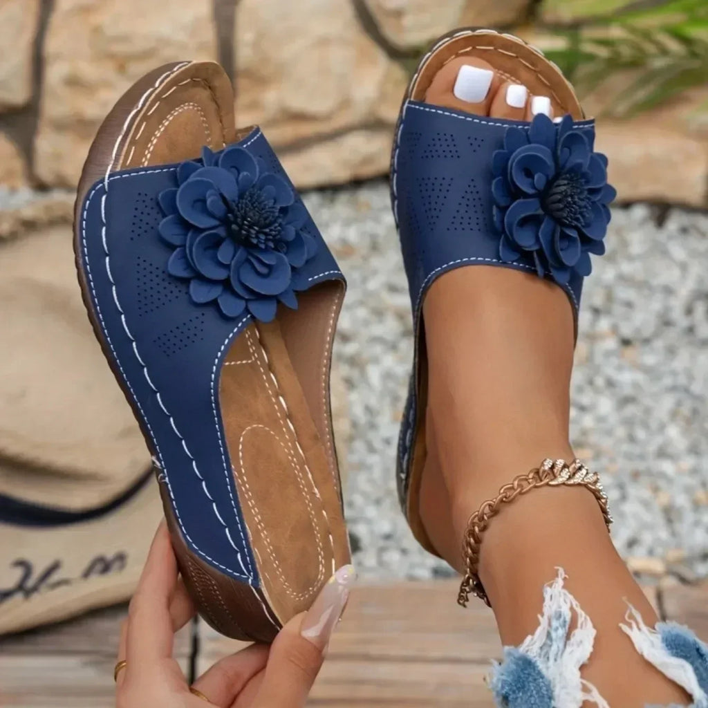 Women Slippers Elegant Low Platform Slippers Fashion Slides Sandals Women Casual Wedges Shoes Women Summer Soft Heels Sandals