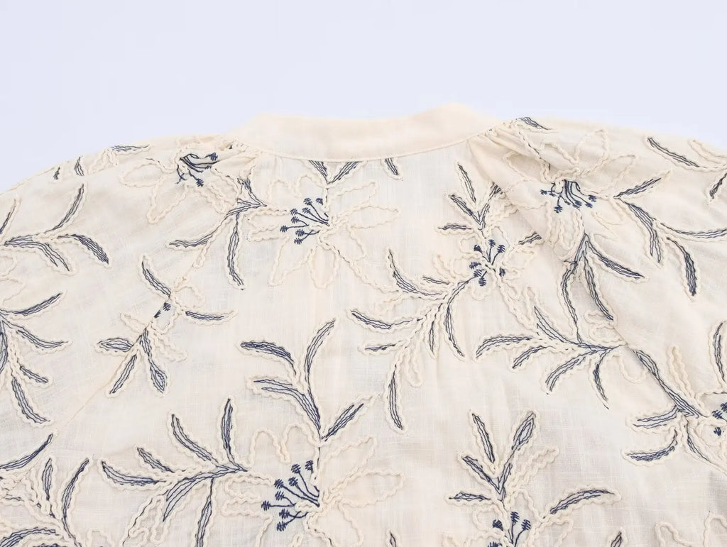 2025 WOMAN Women Fashion European and American Style Autumn New Embroidered Loose Shirt Chic V-neck Top Blouses Mujer