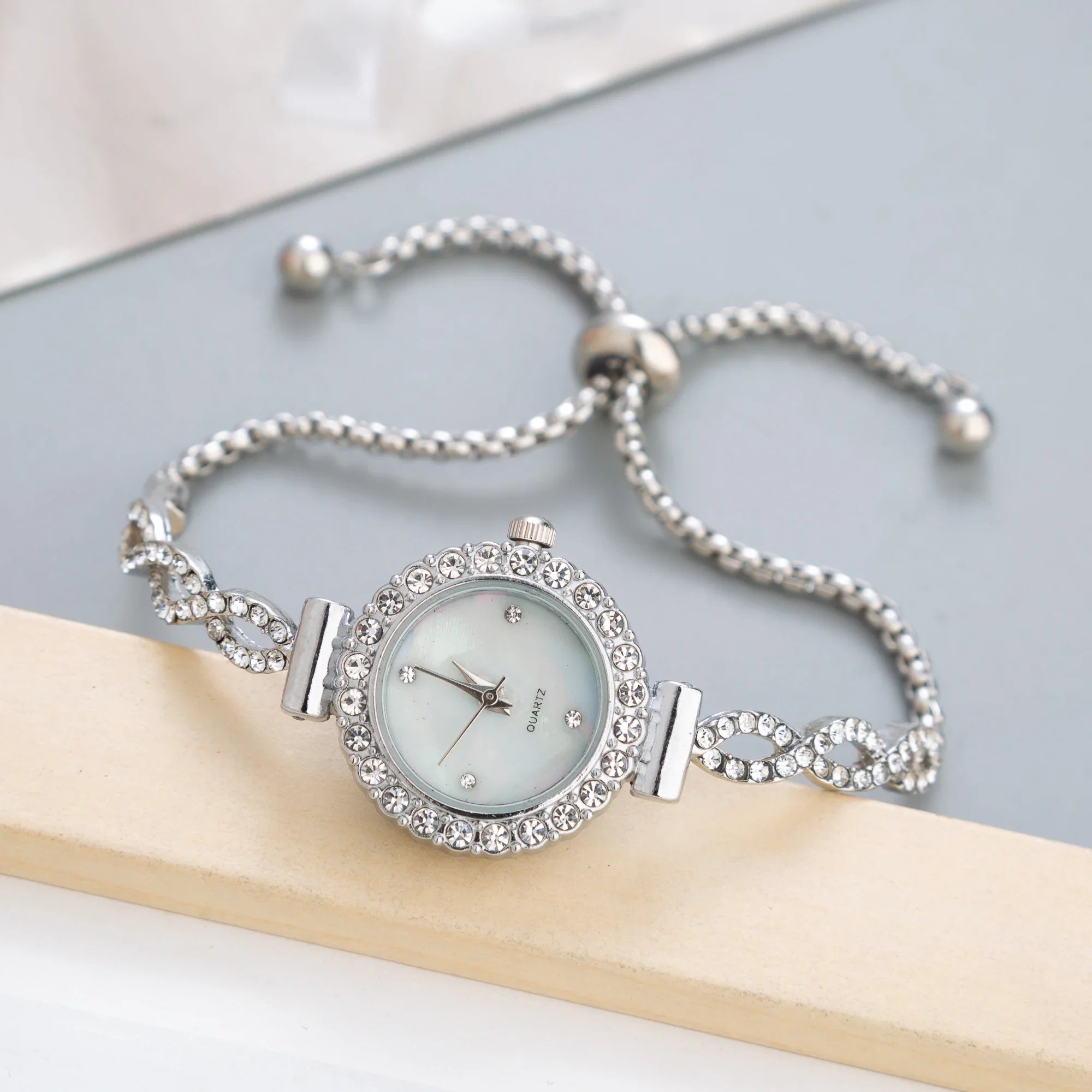 Women's Small Dial Wristwatch, Female Bracelet Watch, Quartz, Leisure, Popular, Elegant Clock, Golden Relojes, Hour, Ladies