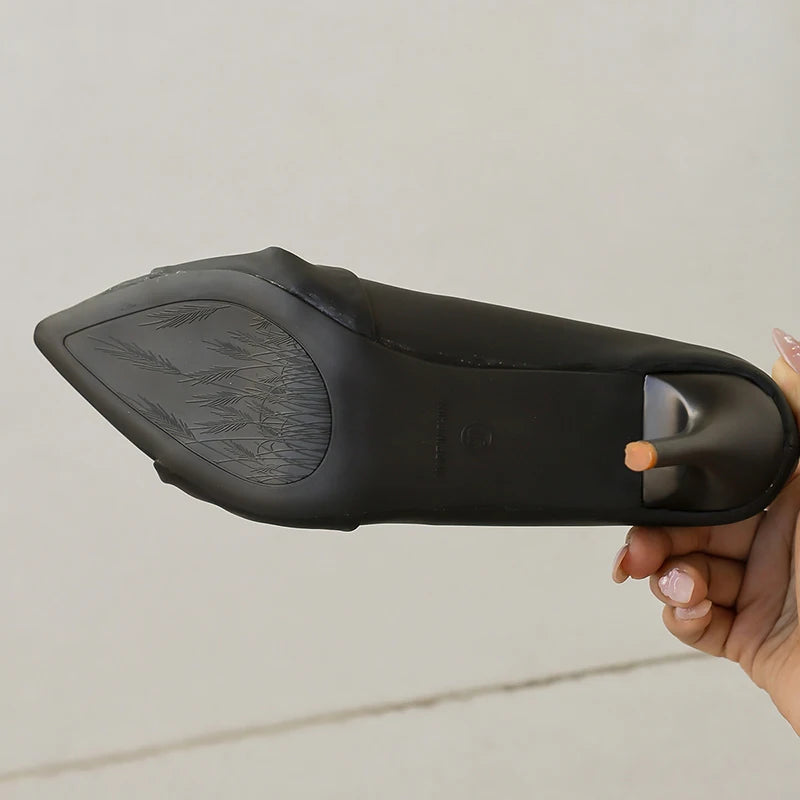 Women' Classics White High Heel Pumps Fashion Pointed Toe Banquet Dress Shoes Woman Plus Size Autumn Stiletto Heeled Pumps Mujer