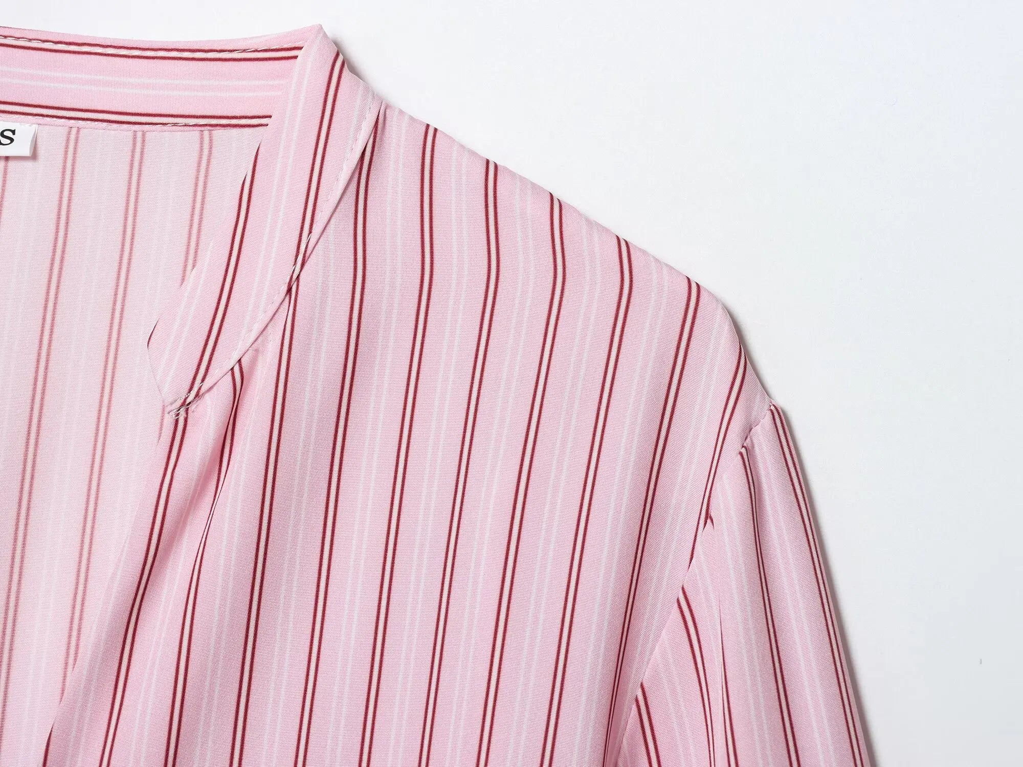 Women Striped Printed Lace-Up Shirt With Bow New Puff Long Sleeves V-Neck Hollow Out Blouses Sweet Ladies Fashion Tops