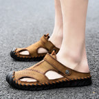 2023 Sandals Summer Men Leather  Classic Men Shoes Slippers Soft Sandals Men Roman Comfortable Outdoor Walking Footwear