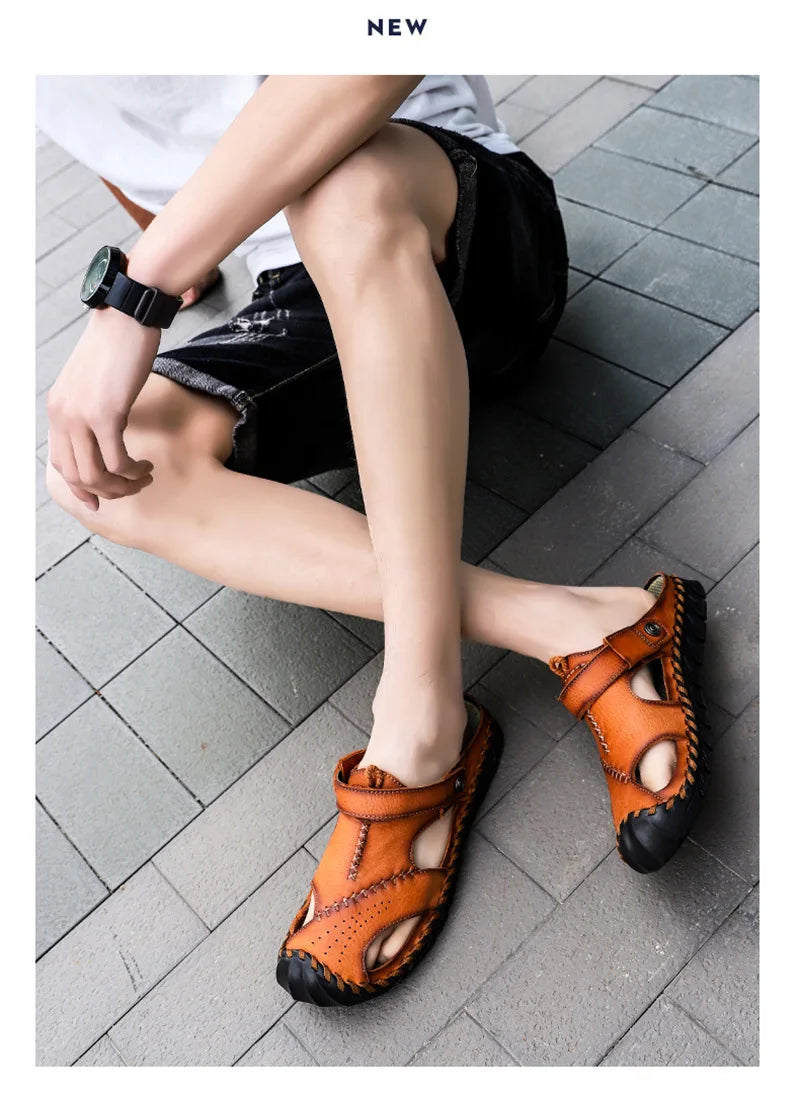 2023 Sandals Summer Men Leather  Classic Men Shoes Slippers Soft Sandals Men Roman Comfortable Outdoor Walking Footwear