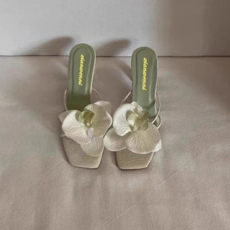 Women's Slippers Casual Fashionable High Quality Shoes for Women Shallow Women Sandals Elegant Flowers Design Women's Slippers