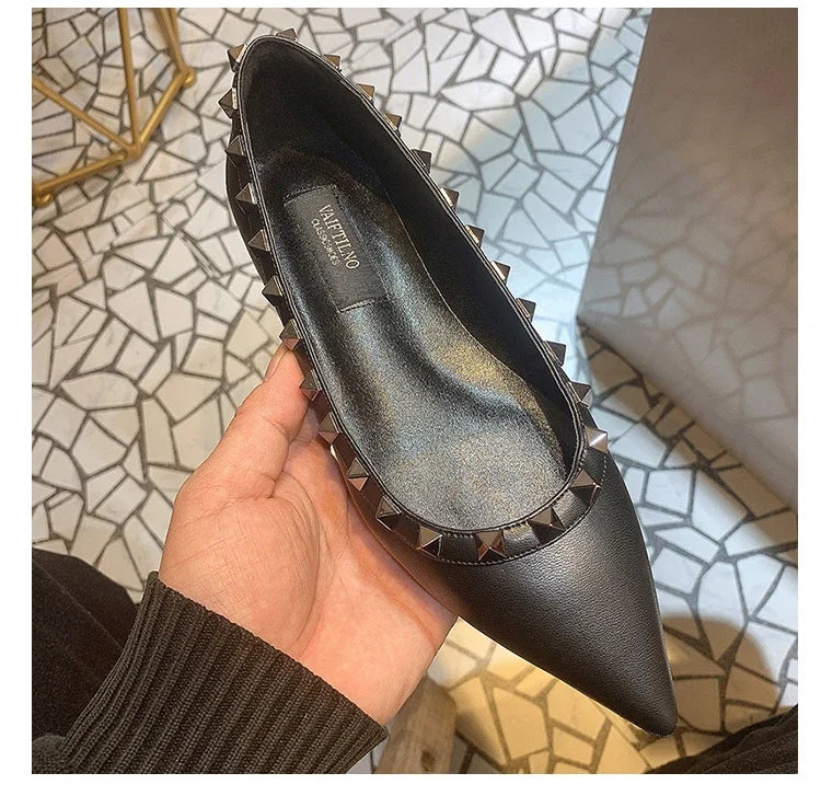 Women's Flat Shoes luxury woman shoes Leather Brand Rivet Flat Shoes Comfortable Casual Outdoor Pointed Toe Shallow Ladies shoes