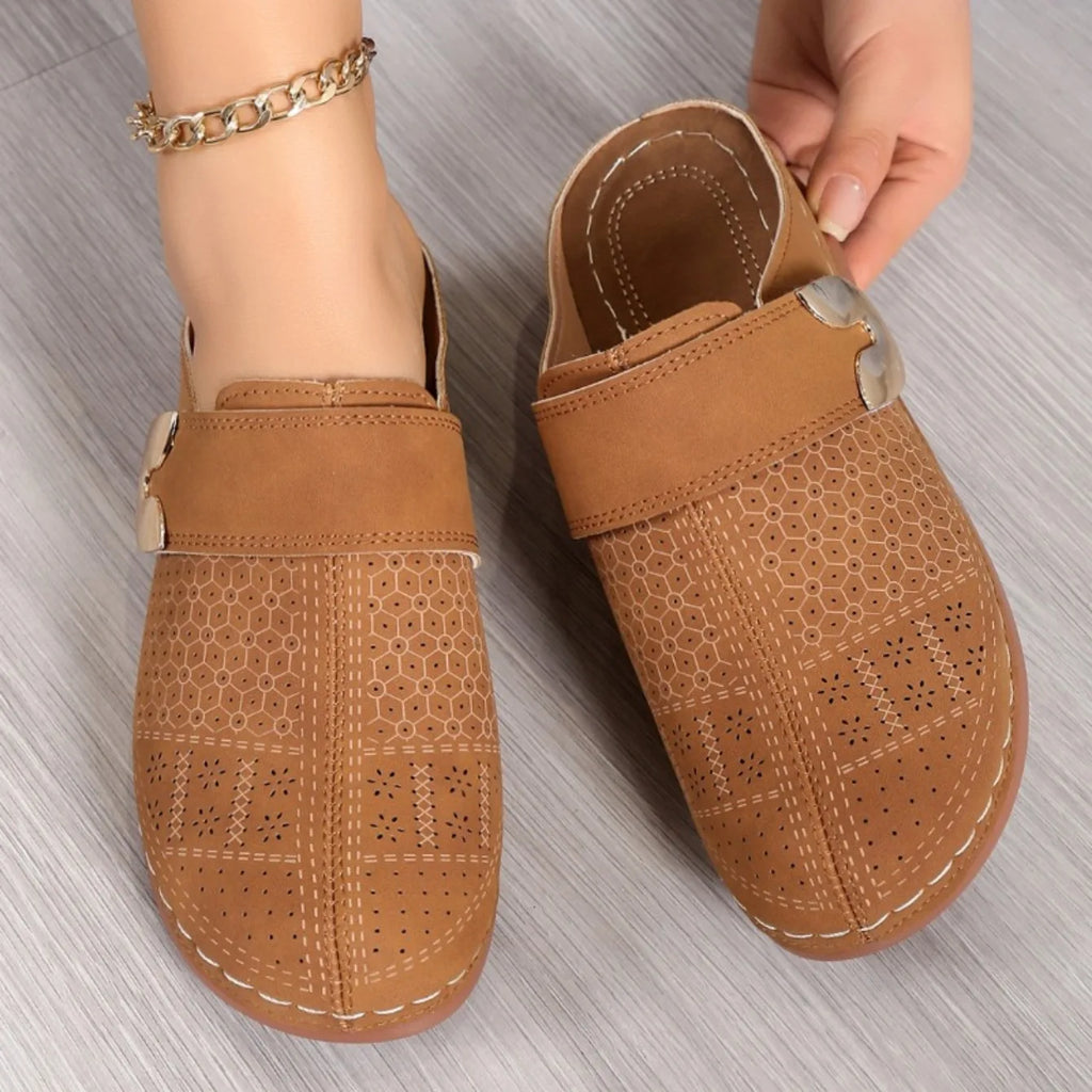 Women Slippers Casual New Pattern Simple Pure Color Sandals Lightweight Comfortable Slip on Thick Bottom Slippers Slides Women