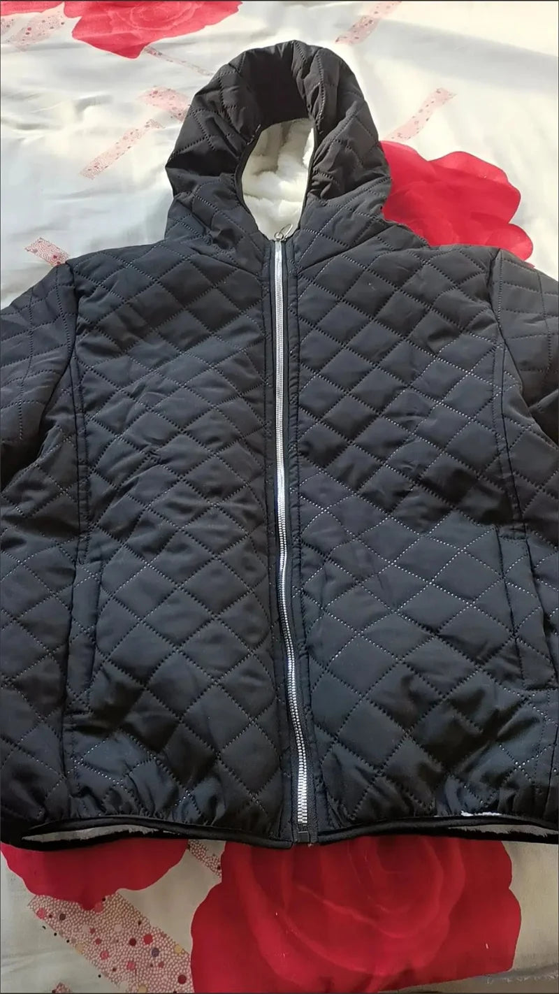 Winter Lambswool Coat 2025 Small Cotton-Padded Coat Women's Short Parkas Warm Cotton Jacket Joker Hooded Outwear Ladies Overwear