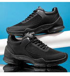 Men's Casual Sports Shoes Are Mainly Designed By The Brand, Featuring Original Anti-slip Flat Heels and Breathable Mesh Shoes