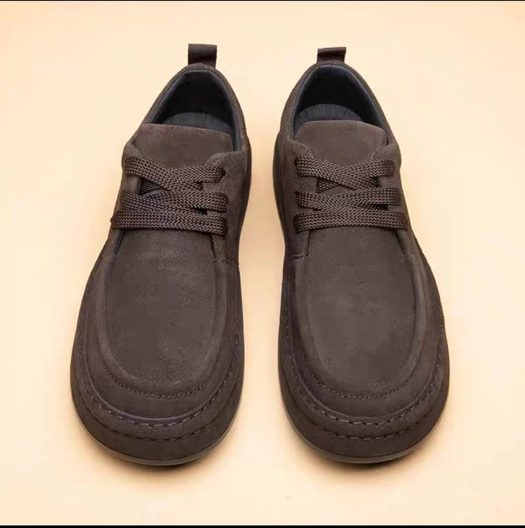 Men's Shoes Are Fashionable Brown Casual Shoes Made of Durable Suede Material Comfortable Walking Shoes Suitable for Daily Wear