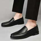 Men's comfortable walking shoes made of genuine leather, one foot loafers, new trendy designer, Mo hot selling driving shoes