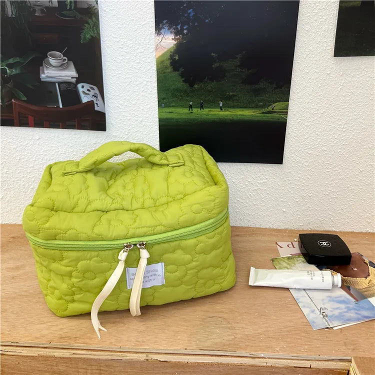 Women's Cosmetic Bag Fashion Candy Colored Flower Makeup Bag Skincare Storage Bag Portable Toiletry Bag Carteras De Maquillaje