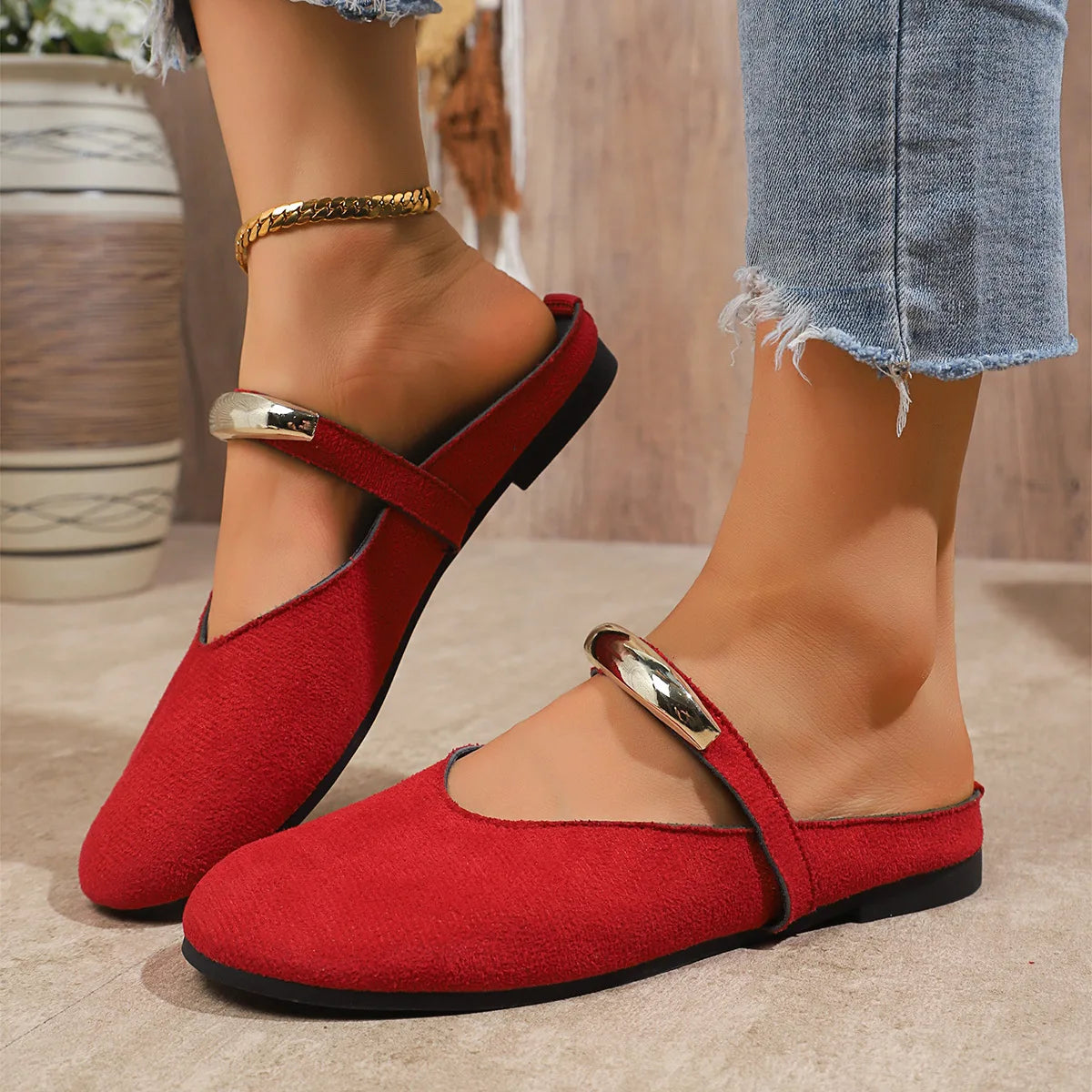 Women Slippers Flats Round Toe Mules Sandals Woman Casual Shoes 2025 Trend Summer Dress Slippers Suede Comfort Slides Women