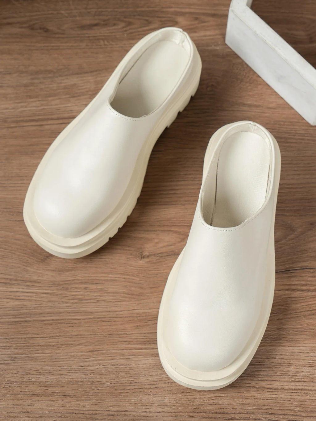 Platform Women Slippers Fashion Casual Autumn Mules Shoes 2025 New Trends Classical Sandals Elegant Walking Zapatillas De Mujer