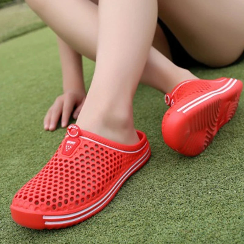 Men's Slippers Hollow Beach Sandals Summer Slip on Clogs Men Casual Shoes Non-slip Size 36-45 Slippers Unisex Outdoor Flip Flops