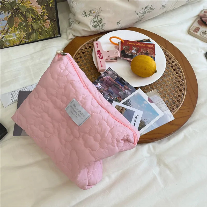 Women's Cosmetic Bag Fashion Candy Colored Flower Makeup Bag Skincare Storage Bag Portable Toiletry Bag Carteras De Maquillaje