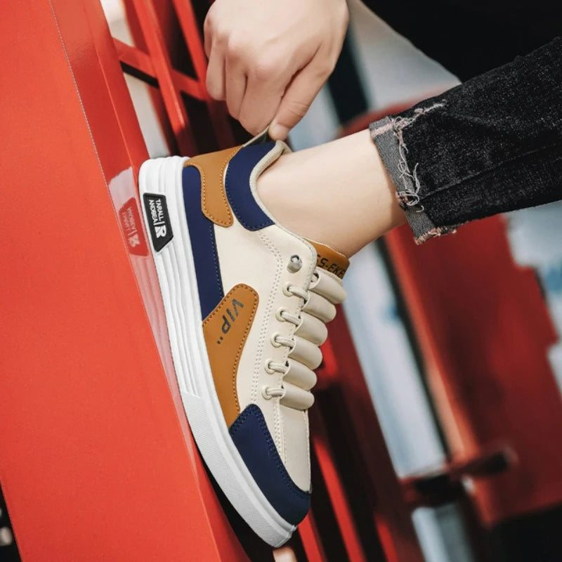 Men's Shoes Outdoor Sneakers Low Top Leather Male Loafers Trend Comfortable Running Shoes High Quality Slip on Men Casual Shoes