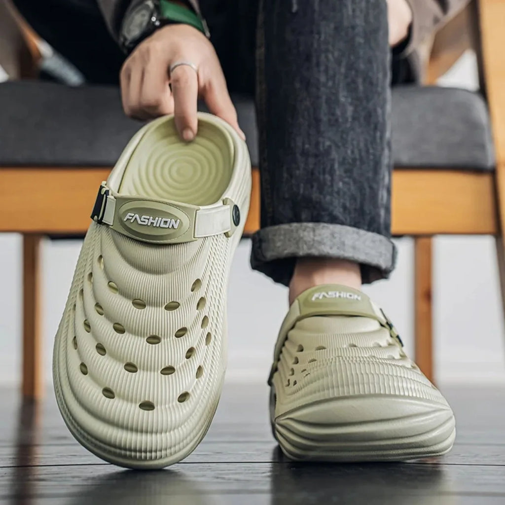 New Men Massage Slippers Slides Indoor Outdoor Sandals Beach Casual Shoes Comfortable Sole Men's Slippers