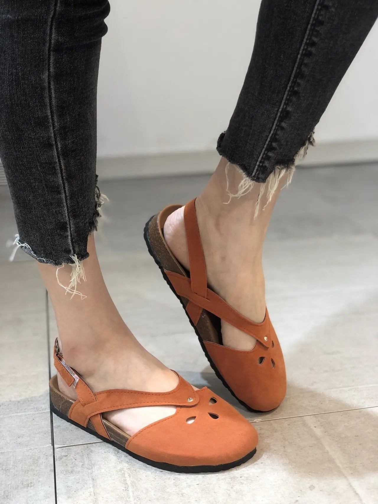 2023Women Sandals Summer Ladies Girls Comfortable Ankle Hollow Round Toe Sandals Woman Soft Beach Sole Female Shoes Plus Size