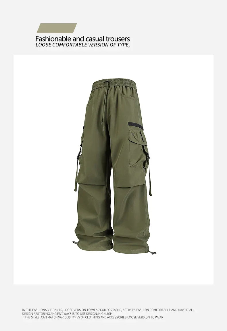 Men's sportswear pants are simple, versatile, retro and fashionable with large pleated pockets for outdoor work