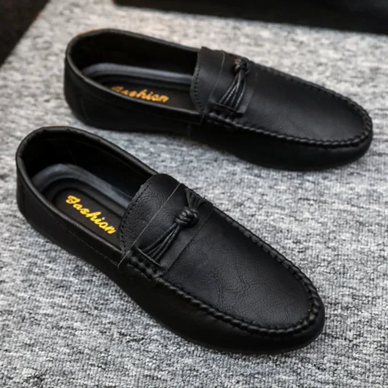 Men's Shoes 2025 Mens Moccasins Comfortable Slip-on Driving Shoes Fashion Men Casual Shoes Summer Versatile Zapatos Para Hombres