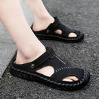 2023 Sandals Summer Men Leather  Classic Men Shoes Slippers Soft Sandals Men Roman Comfortable Outdoor Walking Footwear