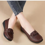 Fashion Leather Women Flats Round Toe Women Shoe Moccasins Shoes Woman Slip On Shoes Women Black Zapatos Mujer Plus Size