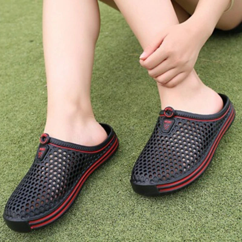 Men's Slippers Hollow Beach Sandals Summer Slip on Clogs Men Casual Shoes Non-slip Size 36-45 Slippers Unisex Outdoor Flip Flops