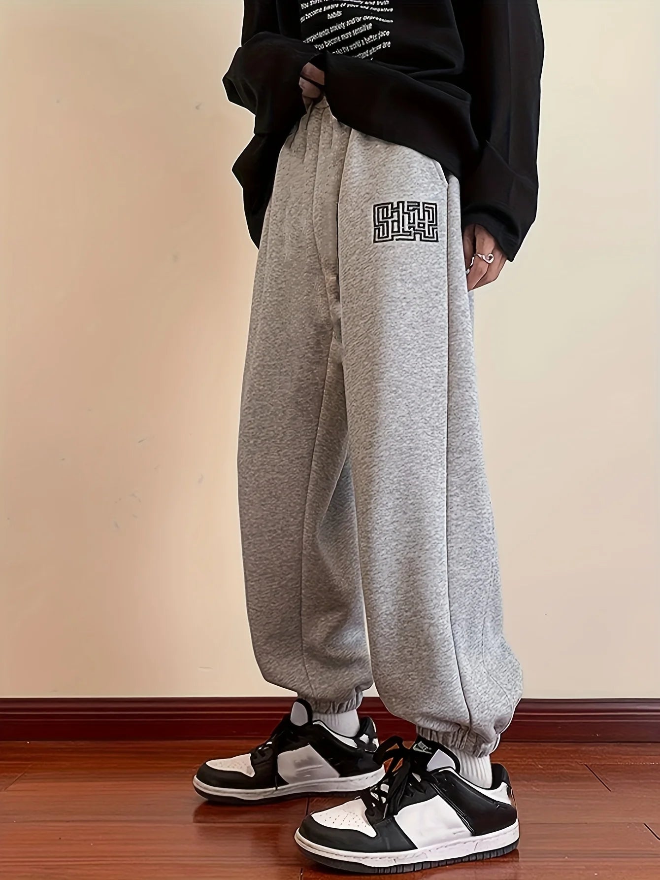 Men's fashionable casual pants - loose sweatpants, suitable for all seasons daily wear - machine washed, non stick, breathable f