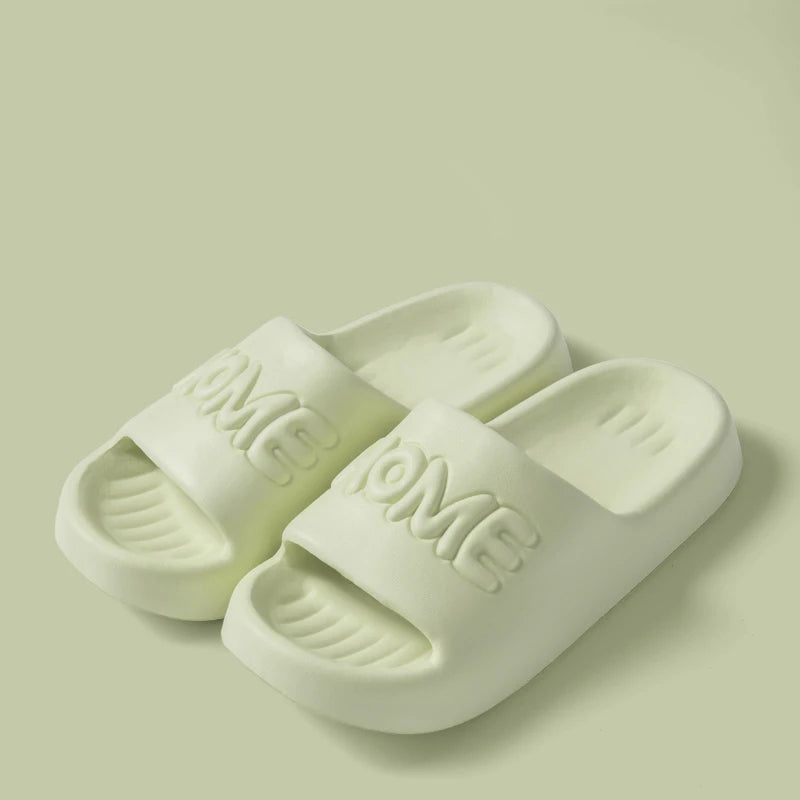 Slippers Woman  Cute Home Bear 2025 Summer Beach Slides Indoor Soft Sole Non Slip Eva Sandals Men Male Flip Flops Shower Shoes