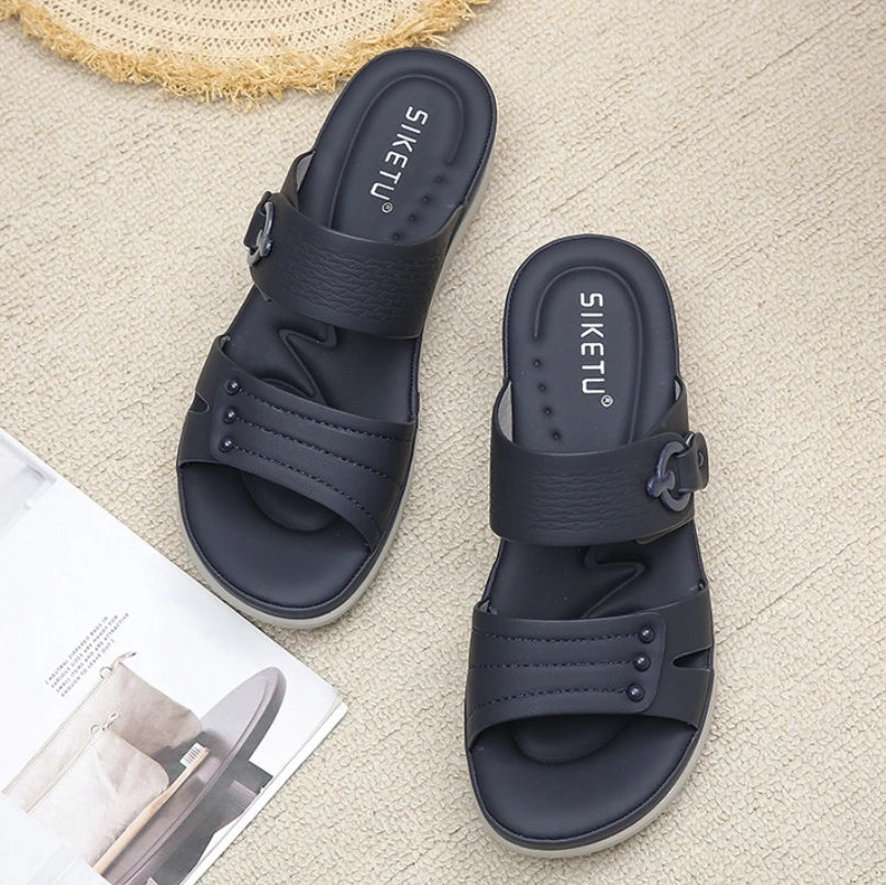 Female Shoes Slippers Soft Big Size Low Platform Summer Clogs Woman Luxury Slides Comfort Beach Designer Scandals Casual