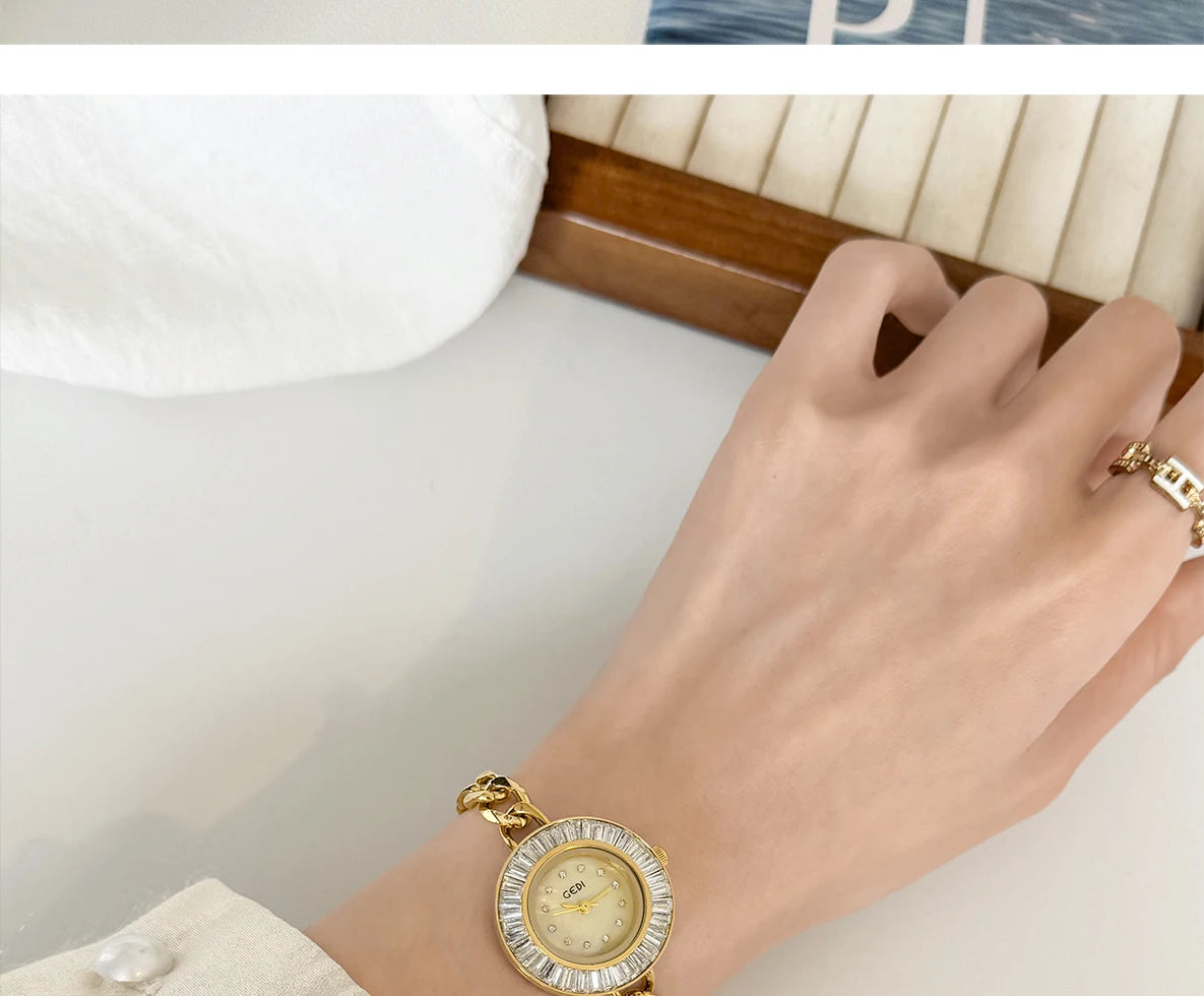 Women's Watches 2025 Luxury Elegant Ladies Wrist Watch Gold Rhinestone Quartz Wristwatch Vintage Female Small Clock reloj mujer