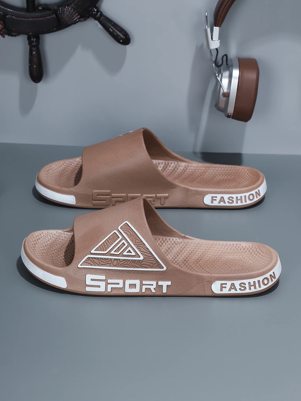 Men's Slippers, Durable for Outdoor Use, Summer Outdoor Wear, Indoor Home, Deodorant, Non-Slip, Bathroom Bathing, Thick-Soled Sandals for Men