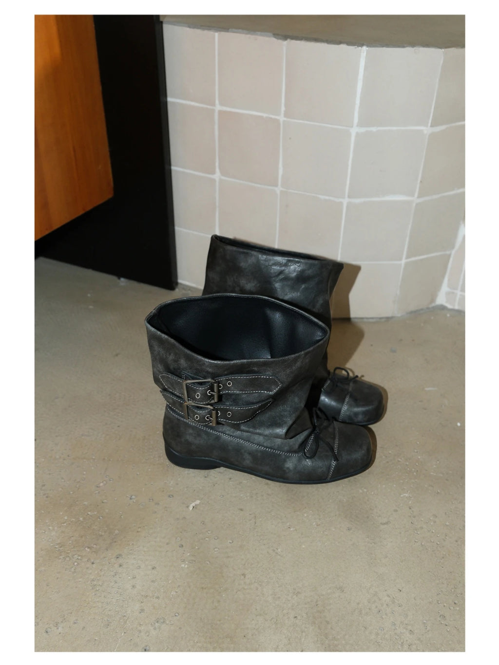 Flats Women Ankle Boots Fashion Designer Punk Boots Winter Woman Chelsea Boots 2025 Trend New Buckle Gladiator Motorcycle Botas