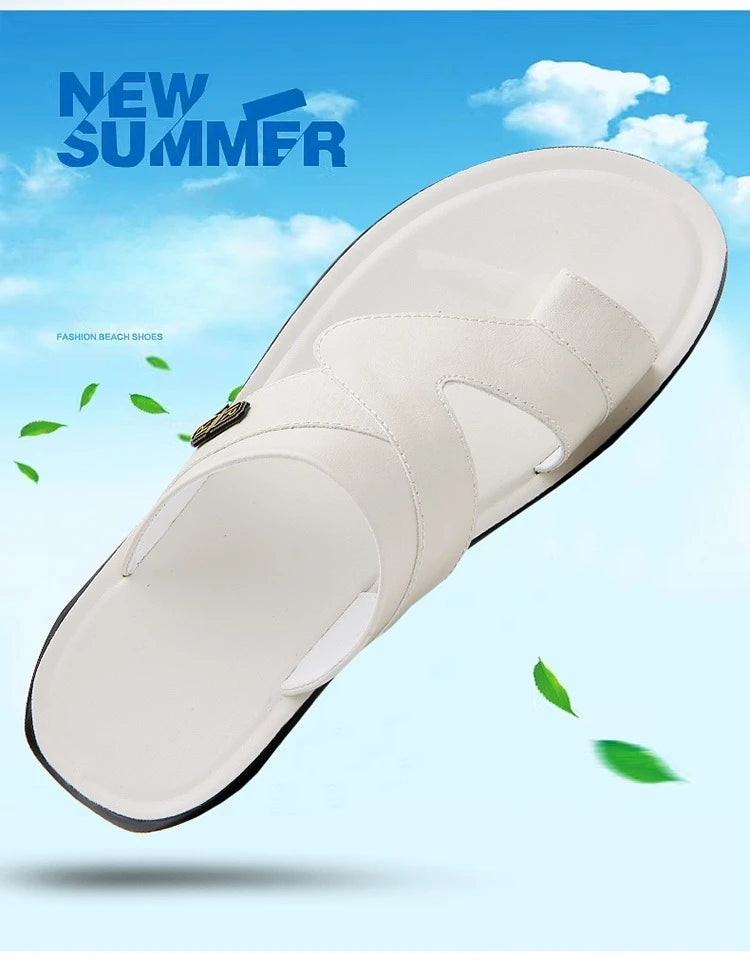 Men Sandals 2025 Summer New Non Slip Breathable Lightweight Soft Sole Beach Shoes Comfortable Fashion Clip Toe Slip on Slippers