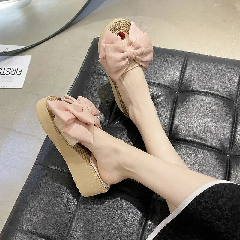 Platform Woman Slippers With Bow Sandals Easy Wears Shoes for Women Vip New Collection Designer Luxury Stylish Slides Wholesale