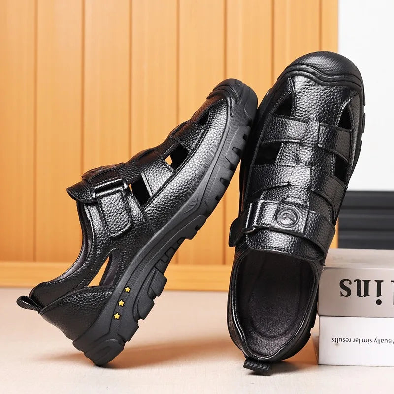 Man’s Sandals breathable comfort summer slippers beach Muller outdoor anti slip shoes youth casual fashion Hollow shoes