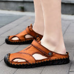 2023 Sandals Summer Men Leather  Classic Men Shoes Slippers Soft Sandals Men Roman Comfortable Outdoor Walking Footwear